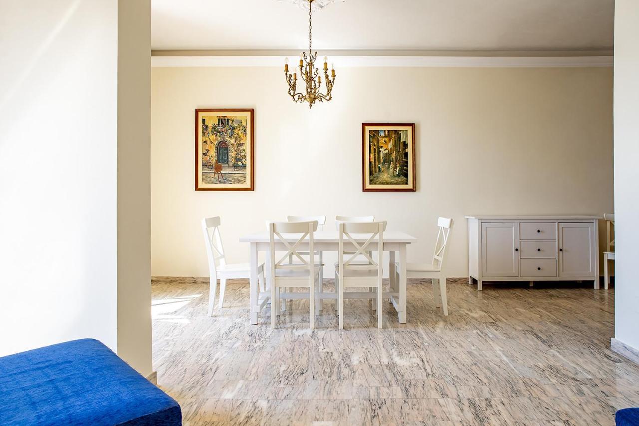Ortigia Seafront Apartment By Wonderful Italy Syracuse Ngoại thất bức ảnh